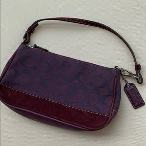 Plum Coach small purse 💜